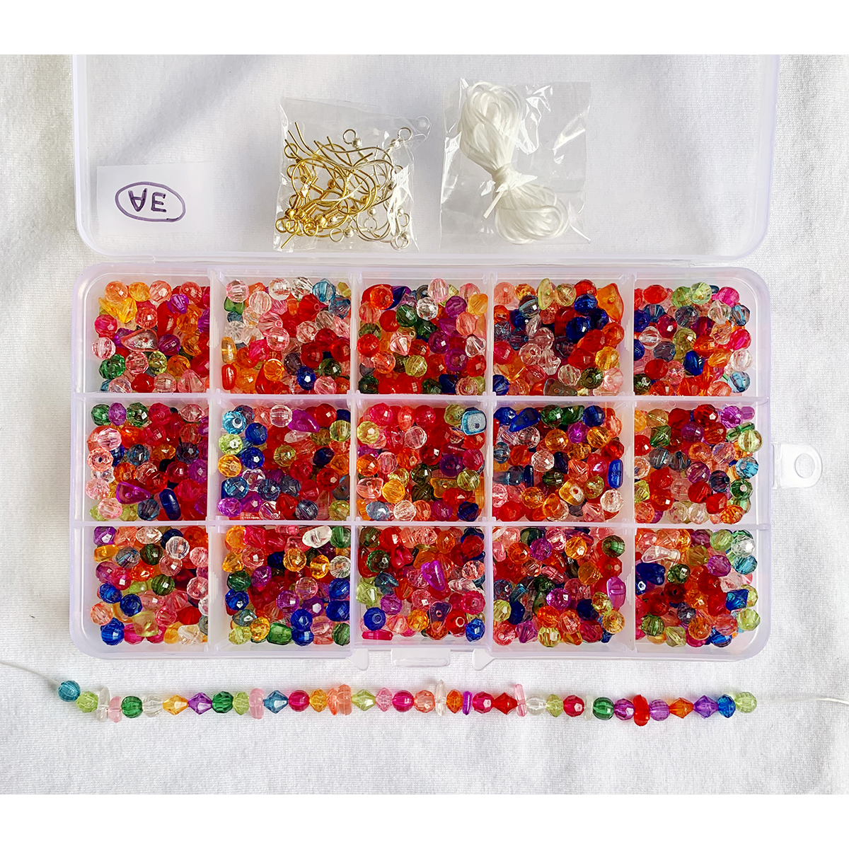 Item AE 6mm Acrylic Faceted Beads DIY and Jewelry Kit 15 compartment Set