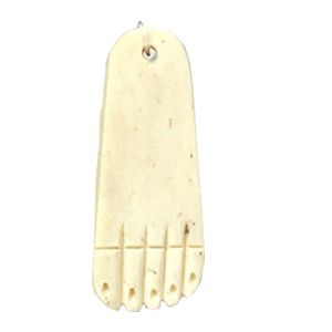 Bone hand carved Pendants and figurine5 11199